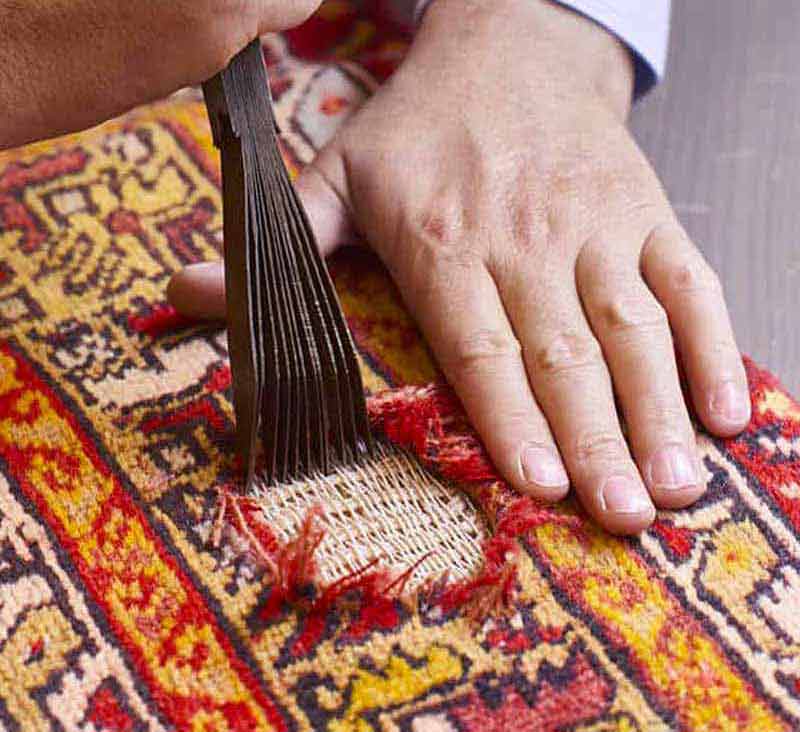 Services : Nettoyage et restauration de tapis - Maison TAPIS BELPARSIA en Belgique. Services : Nettoyage Professionnel de tapis, Reteinture de Tapis, Restauration de Tapis Anciens, Restauration de Meubles en Belgique. Un savoir-faire artisanal au service du nettoyage, de la restauration et de la préservation de votre patrimoine, en Belgique.